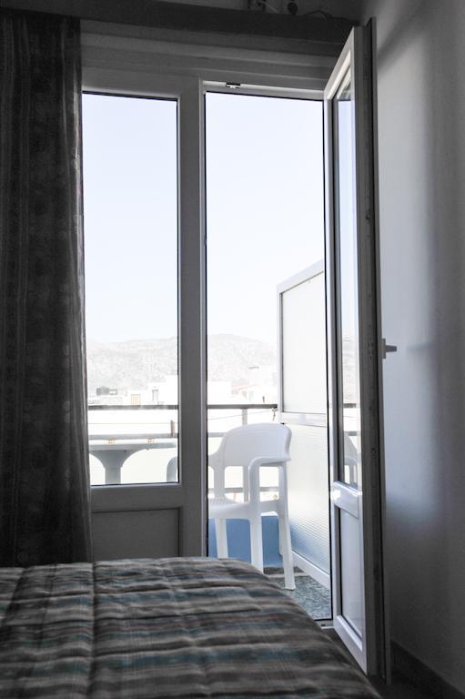 Hotel Karpathos ภายนอก รูปภาพ