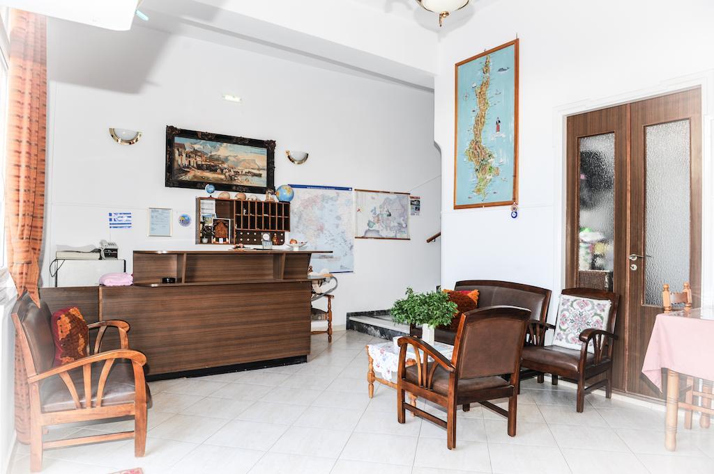 Hotel Karpathos ภายนอก รูปภาพ
