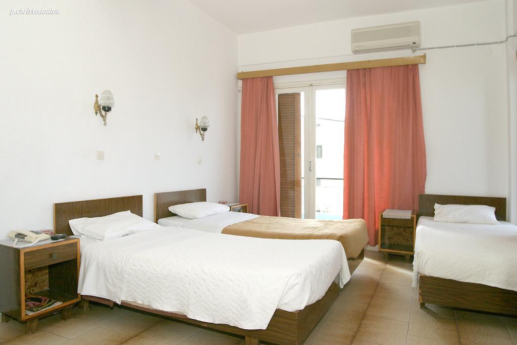 Hotel Karpathos ภายนอก รูปภาพ
