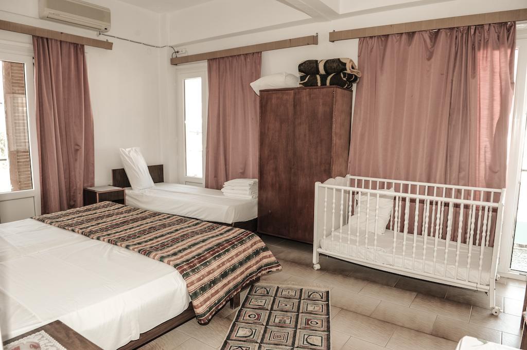 Hotel Karpathos ภายนอก รูปภาพ